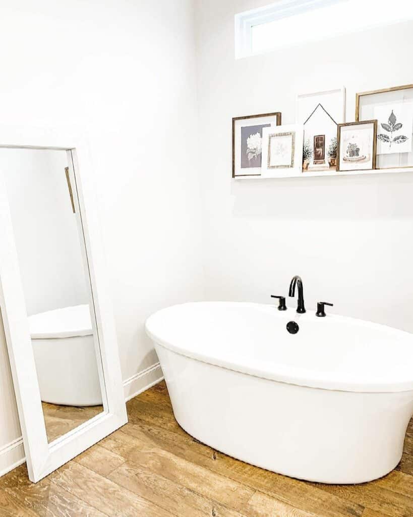 35 Picture Ledge Ideas to Put Your Wall in Focus — free download
