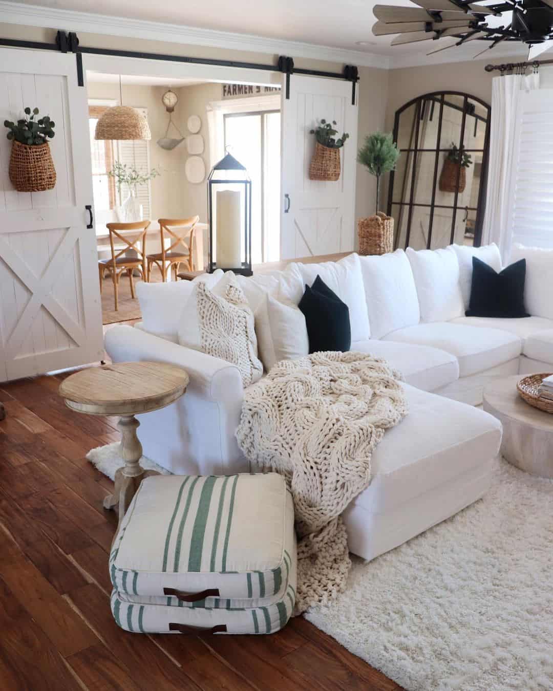 32 White Couch Living Rooms Ideas to Transform Your Seating Space