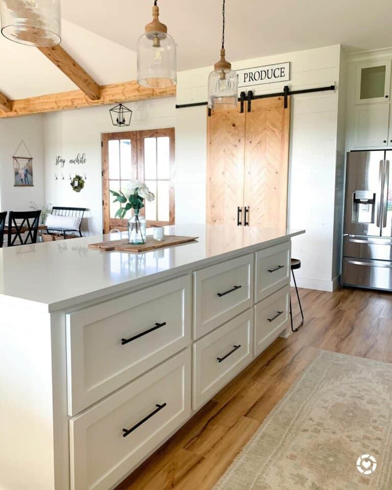 White Farmhouse Kitchen Island With Spacious Drawers