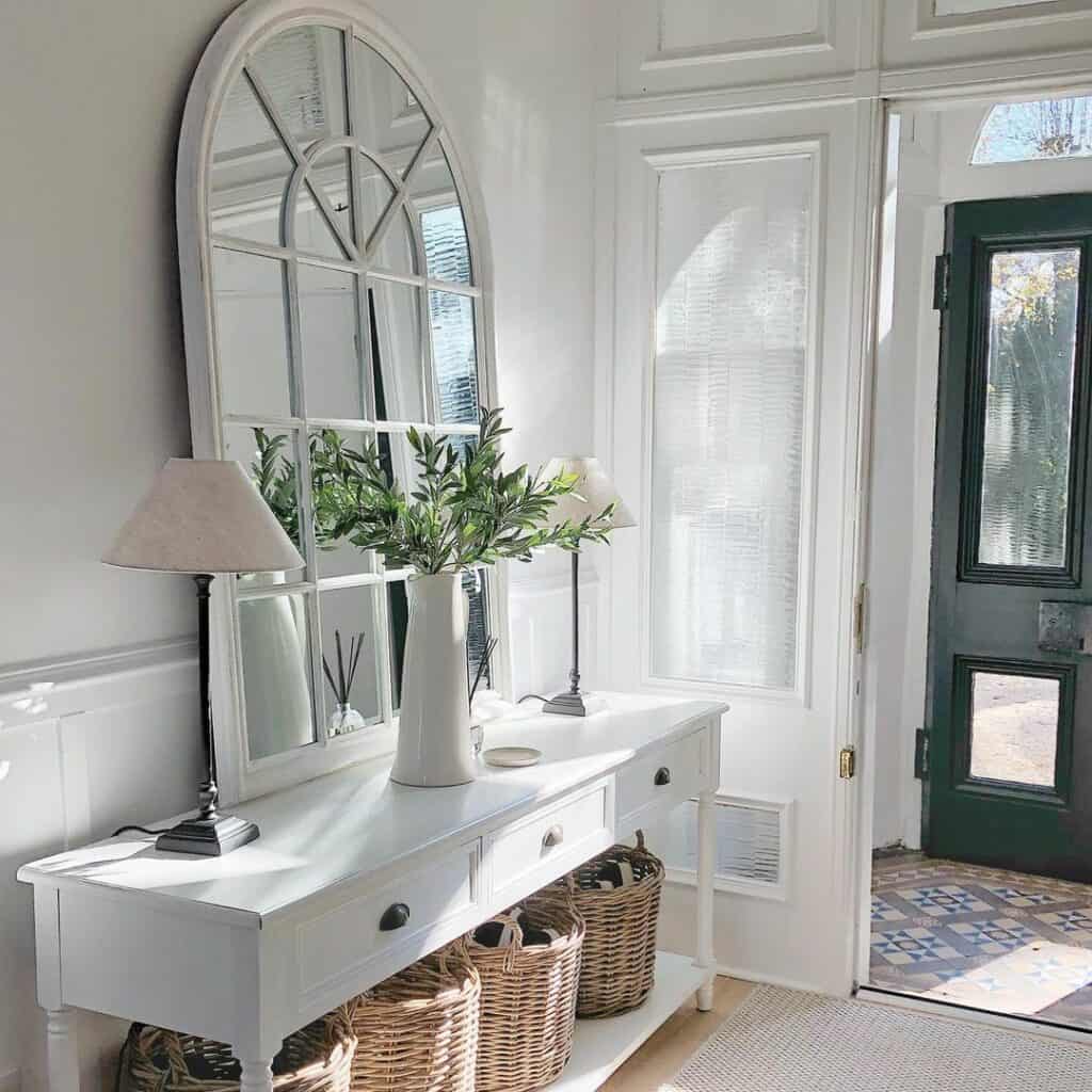 White Hallway Table with Arched Mirror