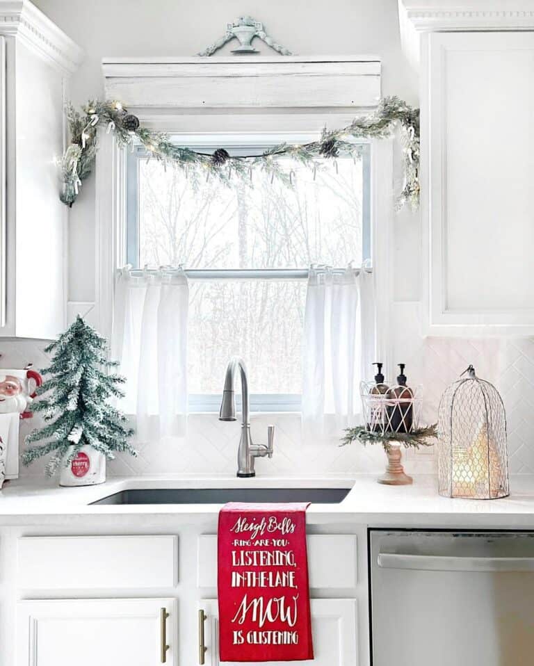 White Kitchen With Red and Green Splashes