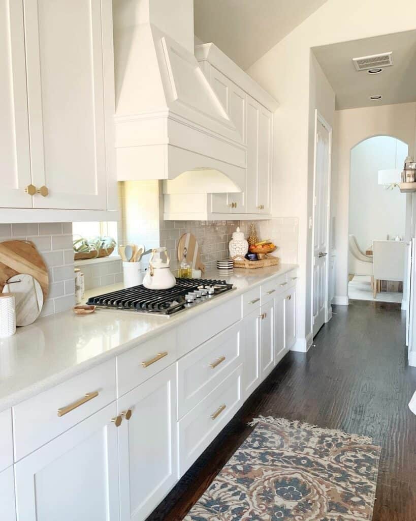 White Shaker Cabinets With Gold Hardware