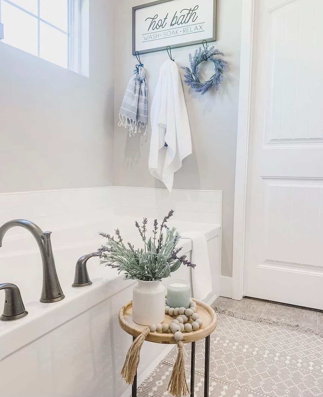 30 Innovative Modern Farmhouse Bathroom Décor Ideas
