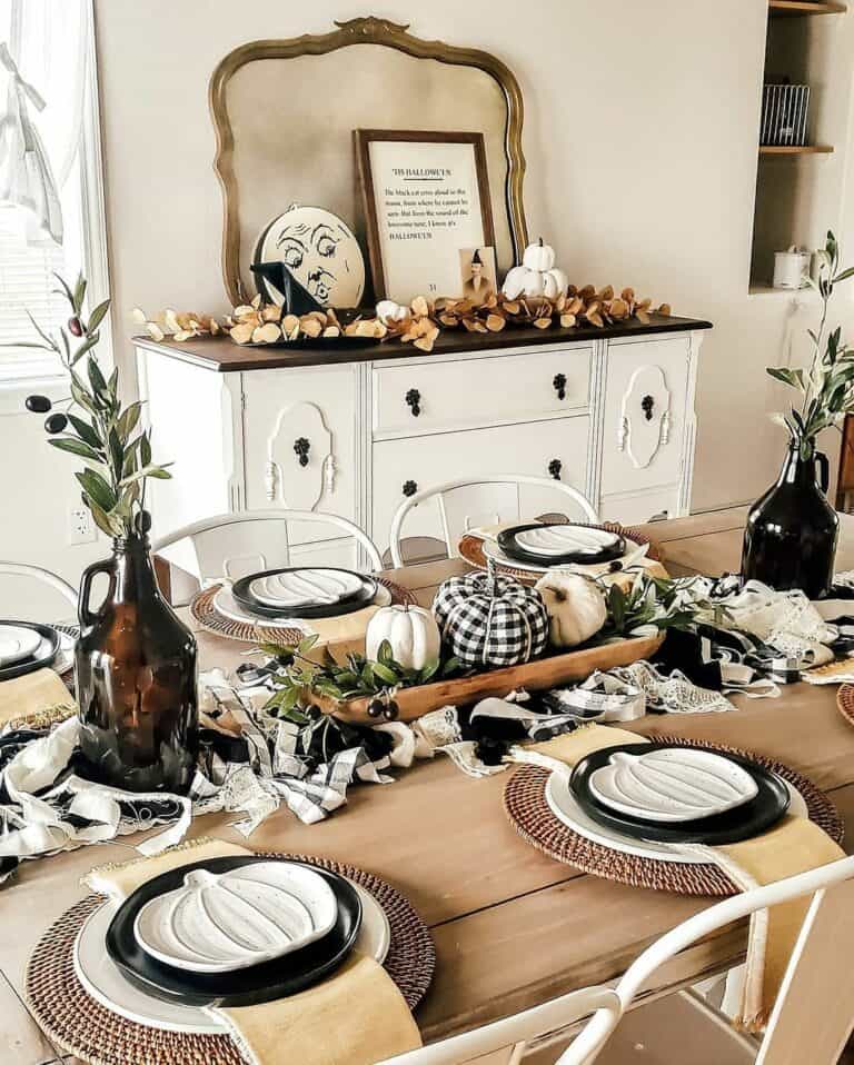 Autumnal Dining Tablescape Idea