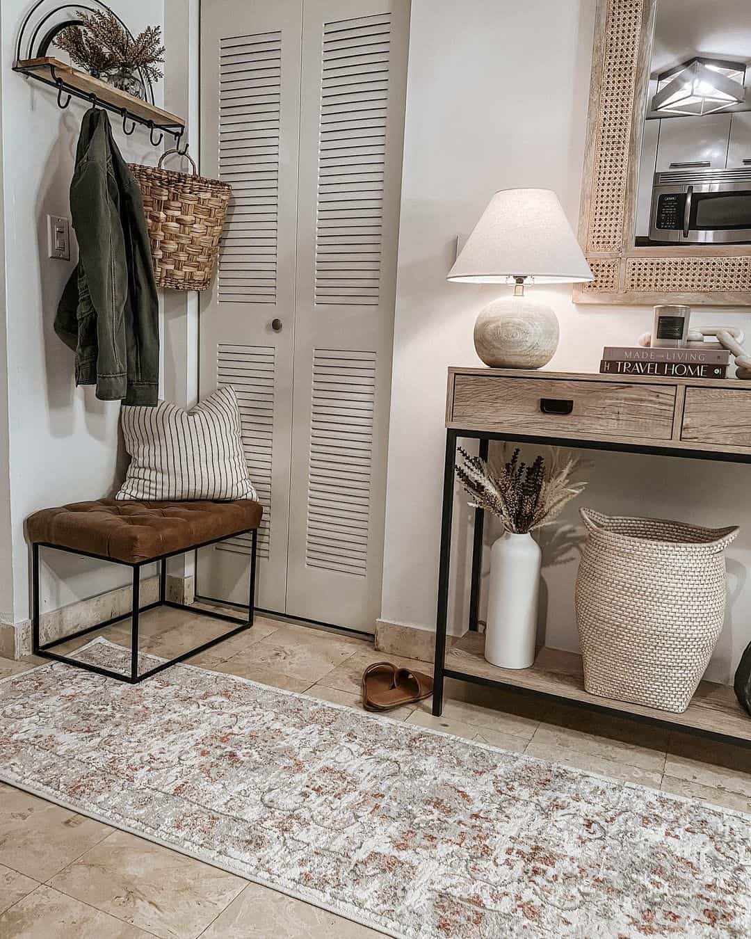 29 Closet Door Ideas to Complement Any Space