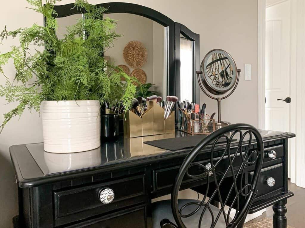 Black Vanity With Simple Décor