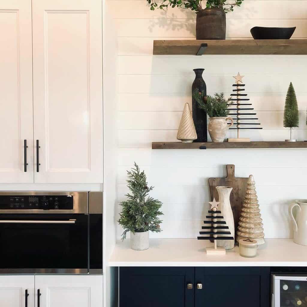 Black and White Christmas Shelf Display