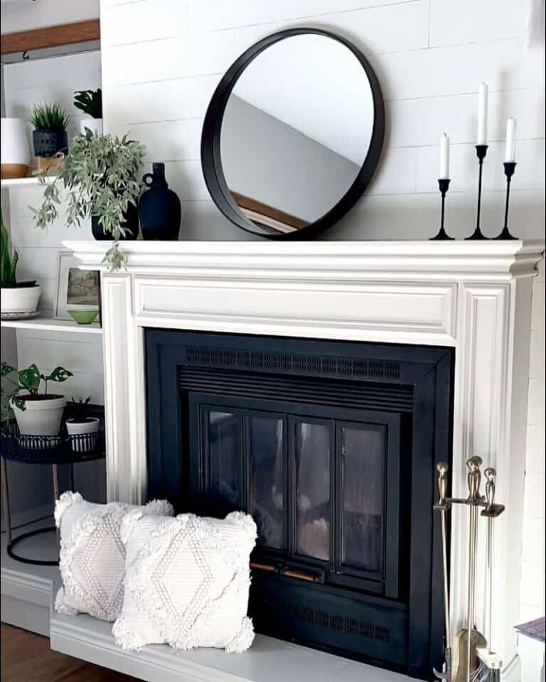 Black and White Fireplace Ideas