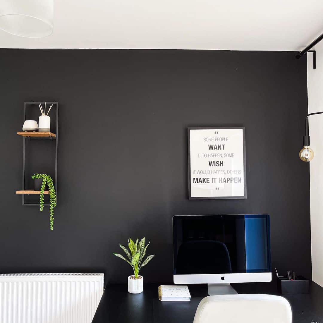 Black and White Office Décor Design - Soul & Lane