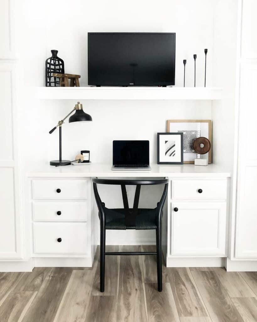 Black and White Office With Modern Décor - Soul & Lane
