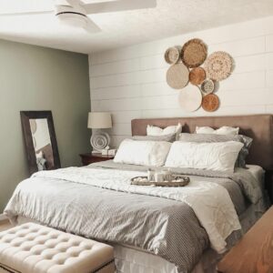 30 Ways to Position a Bed Against a Wall To Create Space