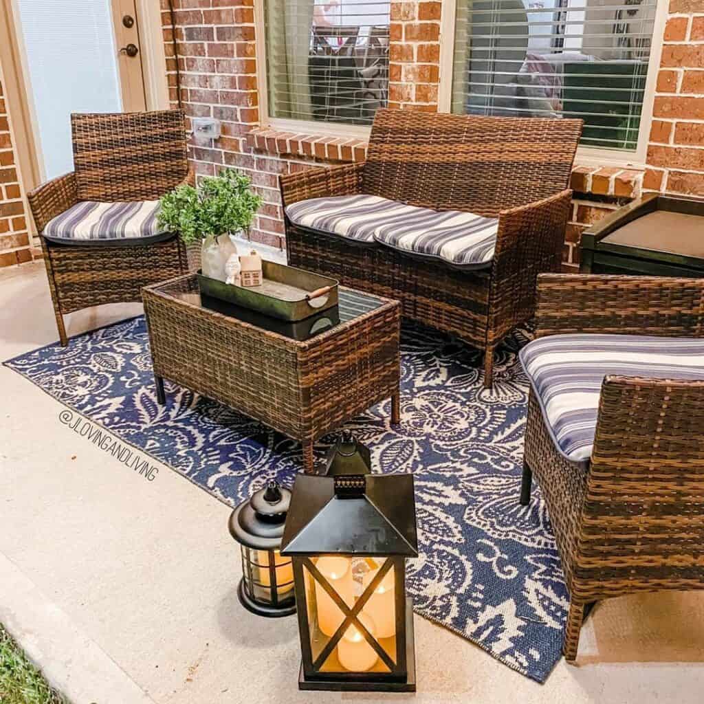 Brick Farmhouse Wicker Patio Furnishings