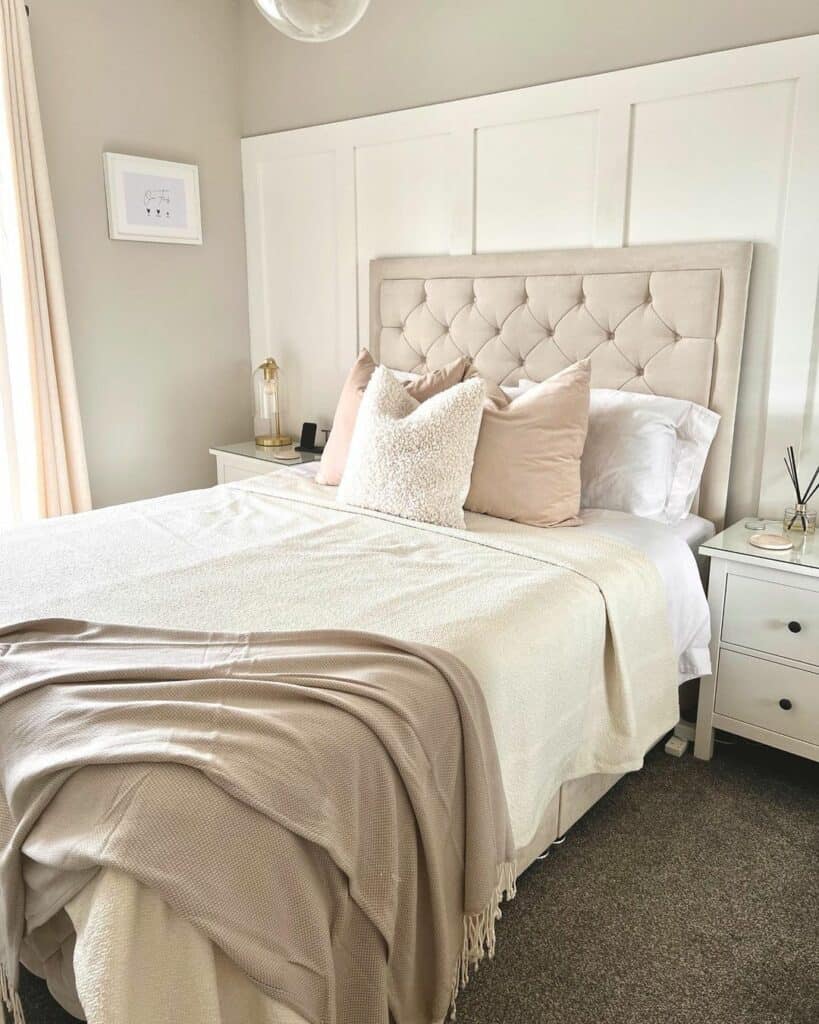 Calming Bedroom With Neutral Bedding