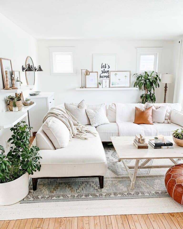 Chic and Cozy White Living Room Ideas