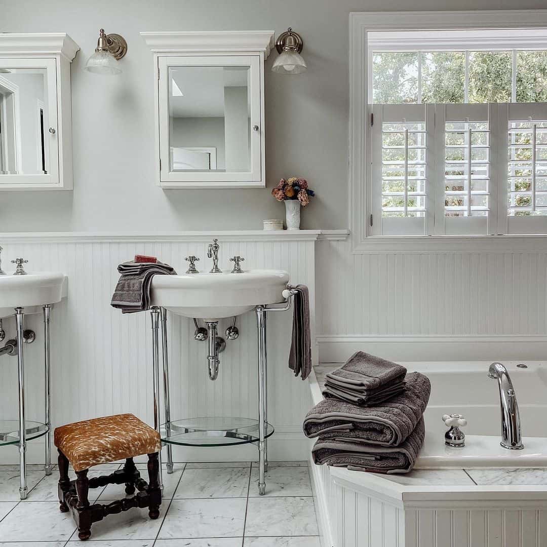 Classic Farmhouse Bathroom Sink Ideas Soul & Lane