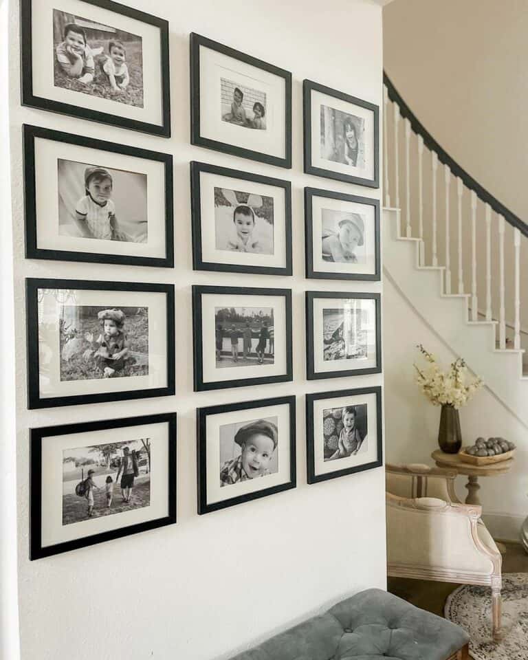 Classy Farmhouse Staircase With Black Handrail