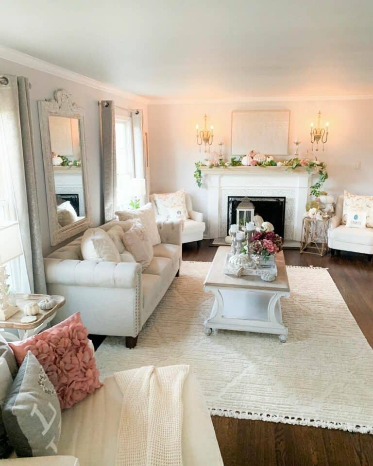 Comfy Farmhouse Living Room With Elegant Aesthetic