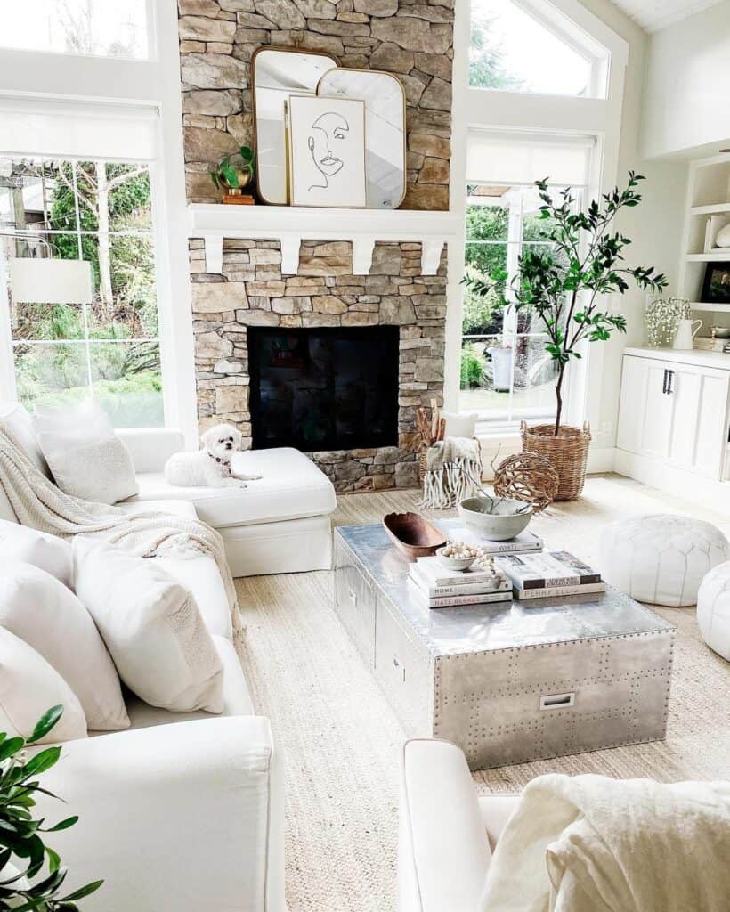 29 Living Room Cabinets to Showcase Your Home Décor