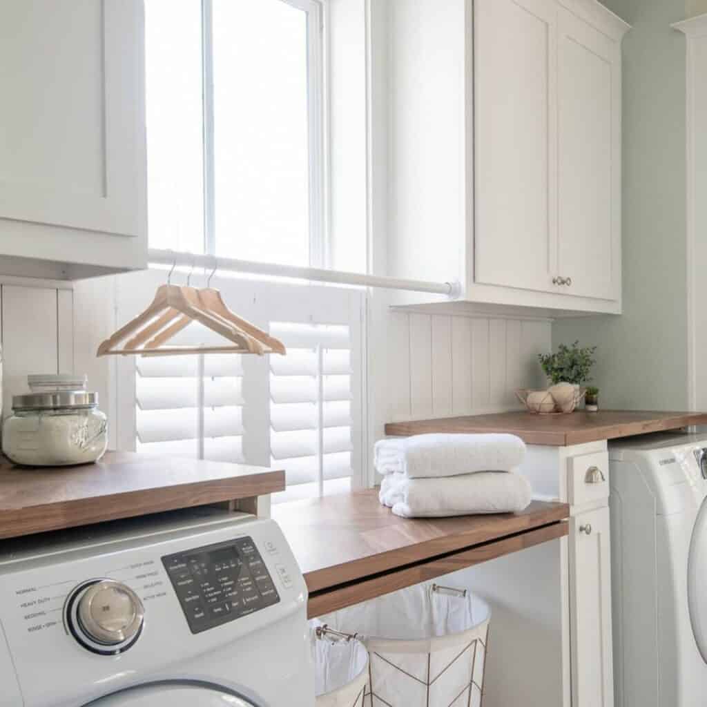 Countertop Storage Solutions for a Laundry Room