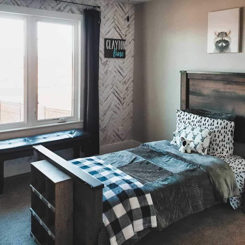 Cozy Farmhouse-inspired Bedroom