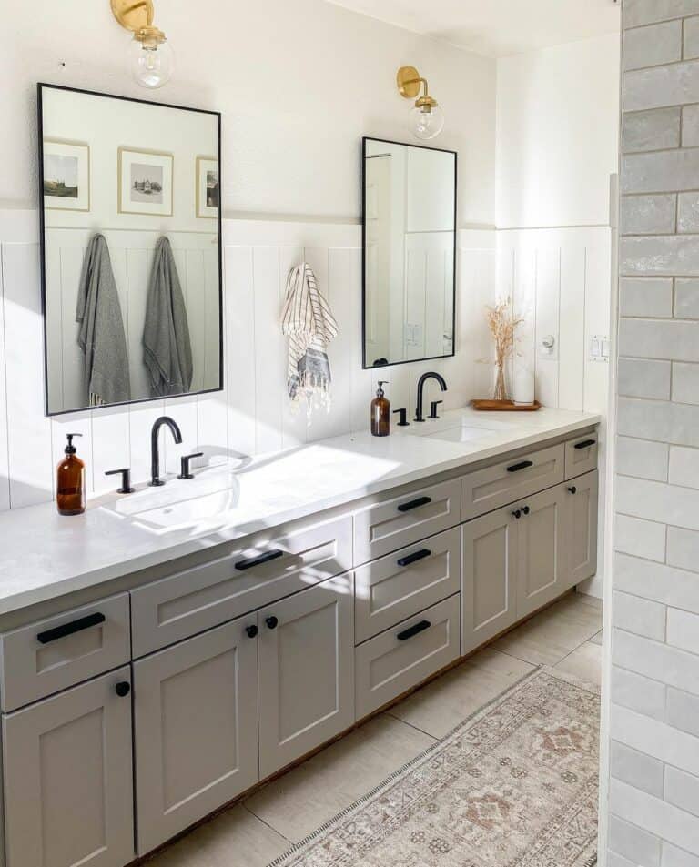 Double Vanities in a Bright Bathroom