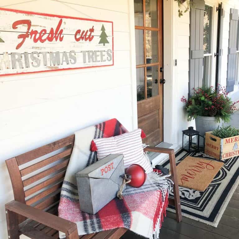 Downhome Christmas Porch Décor