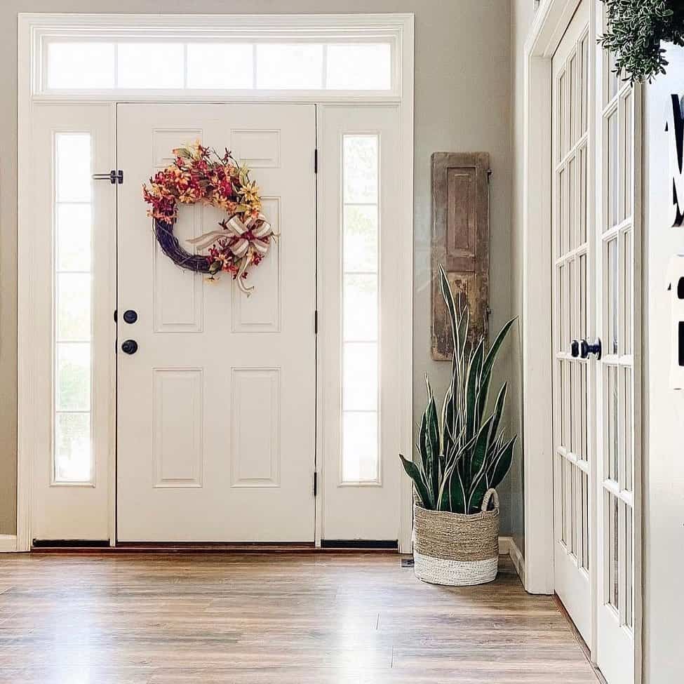 Easy Fall Wreath Ideas for a Front Entry