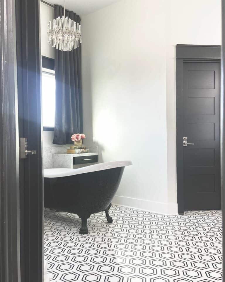 Elegant Black and White Modern Minimalist Bathroom Flooring Ideas