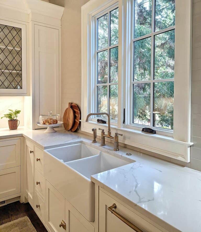 Elegant Kitchen With Window Grids