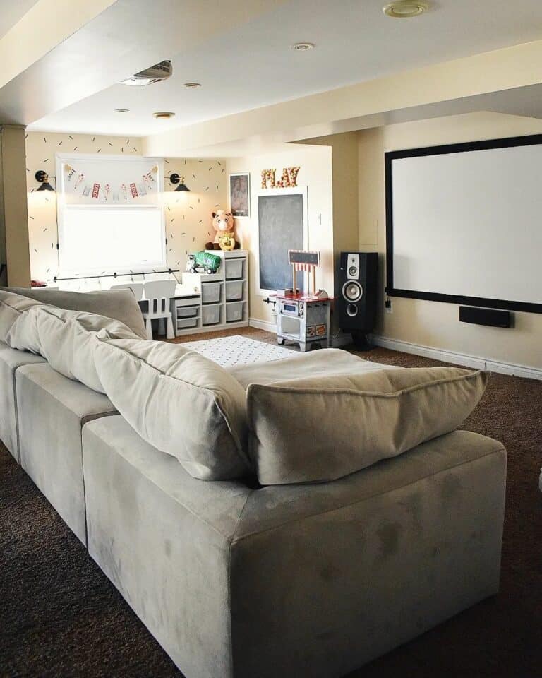 Entertainment Area and Playroom in One Space