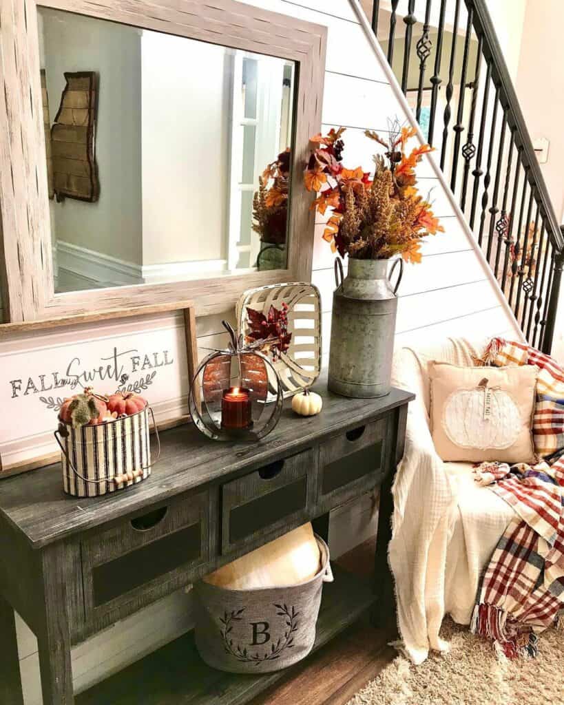Fall Décor for Rustic Entryway Table