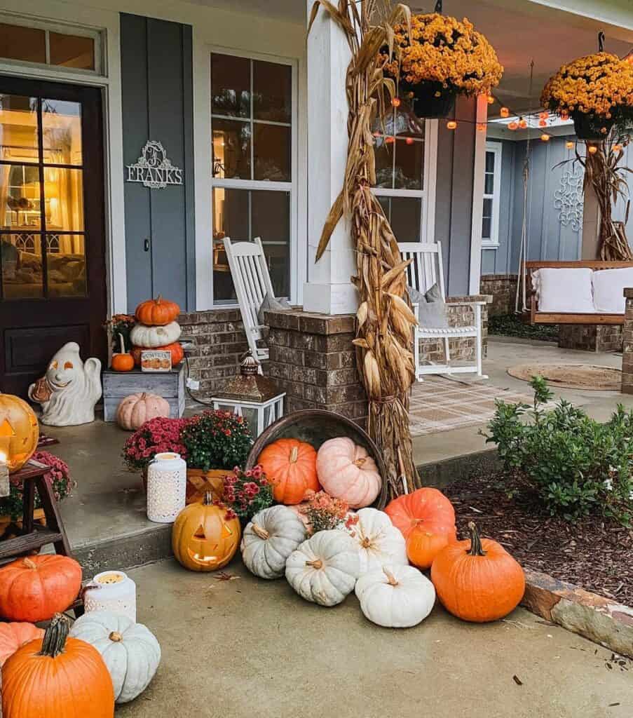 35 Fall Lantern Ideas To Welcome the Season to Your Home