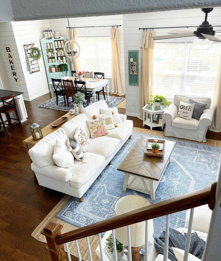 Farmhouse Décor With Layered Living Room Rugs