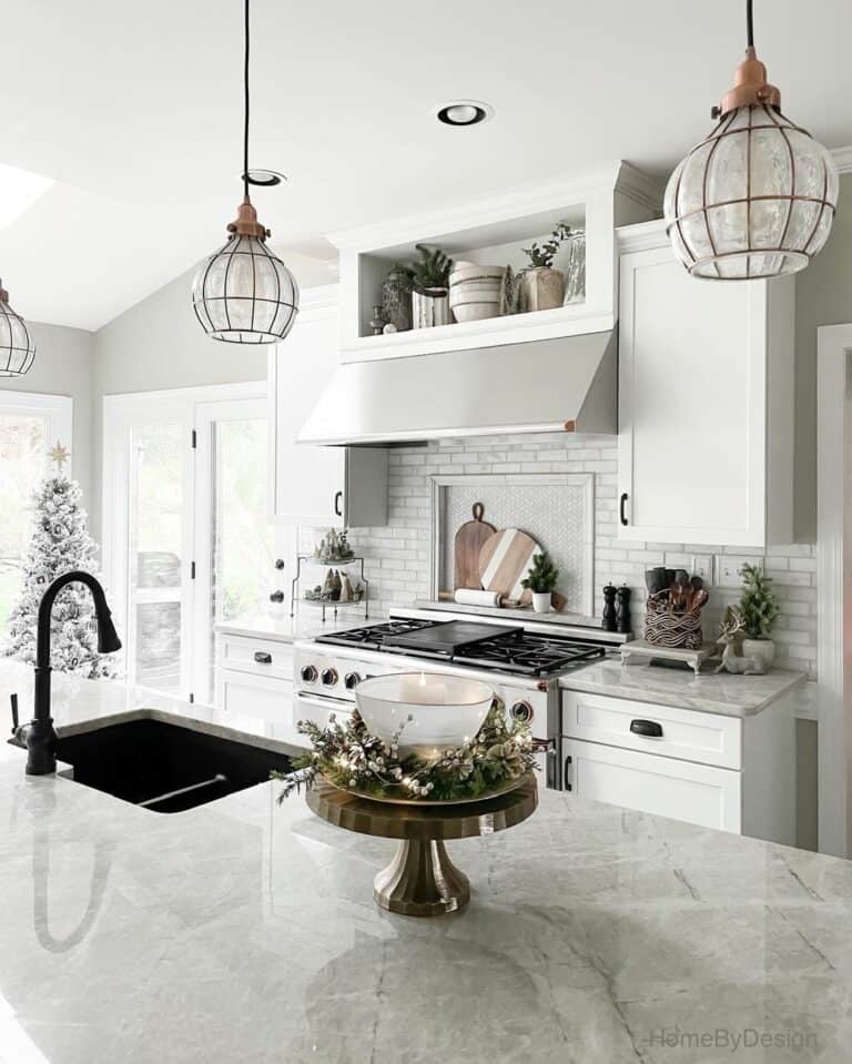 Farmhouse Kitchen Lighting Idea for Bright Kitchens