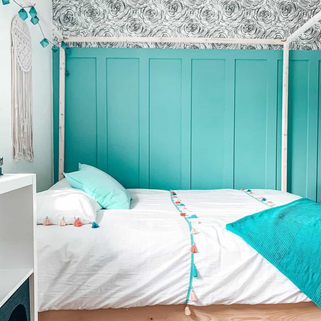 Floral Black and White Bedroom Wallpaper With Turquoise Accents