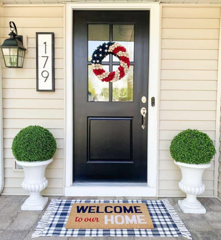 Fourth of July Wreath and Outdoor Porch Décor