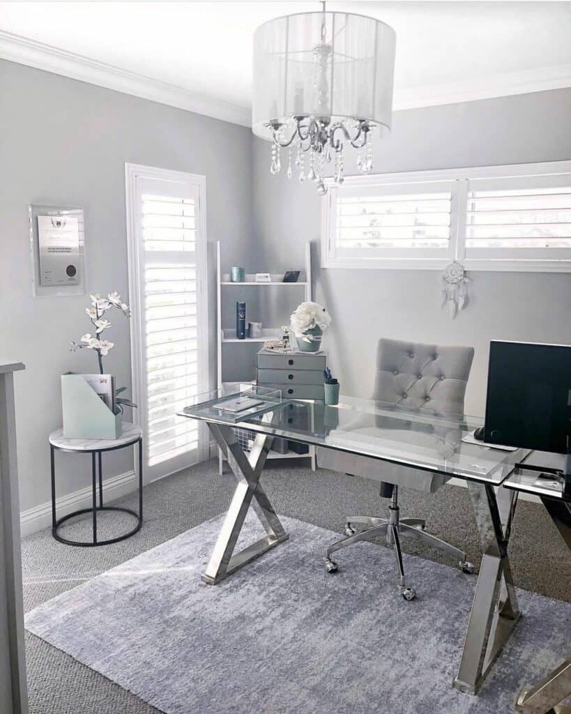Gray Scale Modern Home Office Design