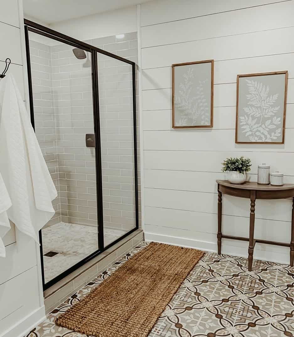 21 Small Walk-in Shower Tile Ideas You Need to Try