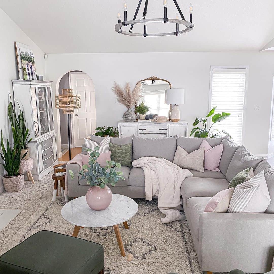 28 Cozy Grey Living Room Ideas To Make Your Home More Inviting