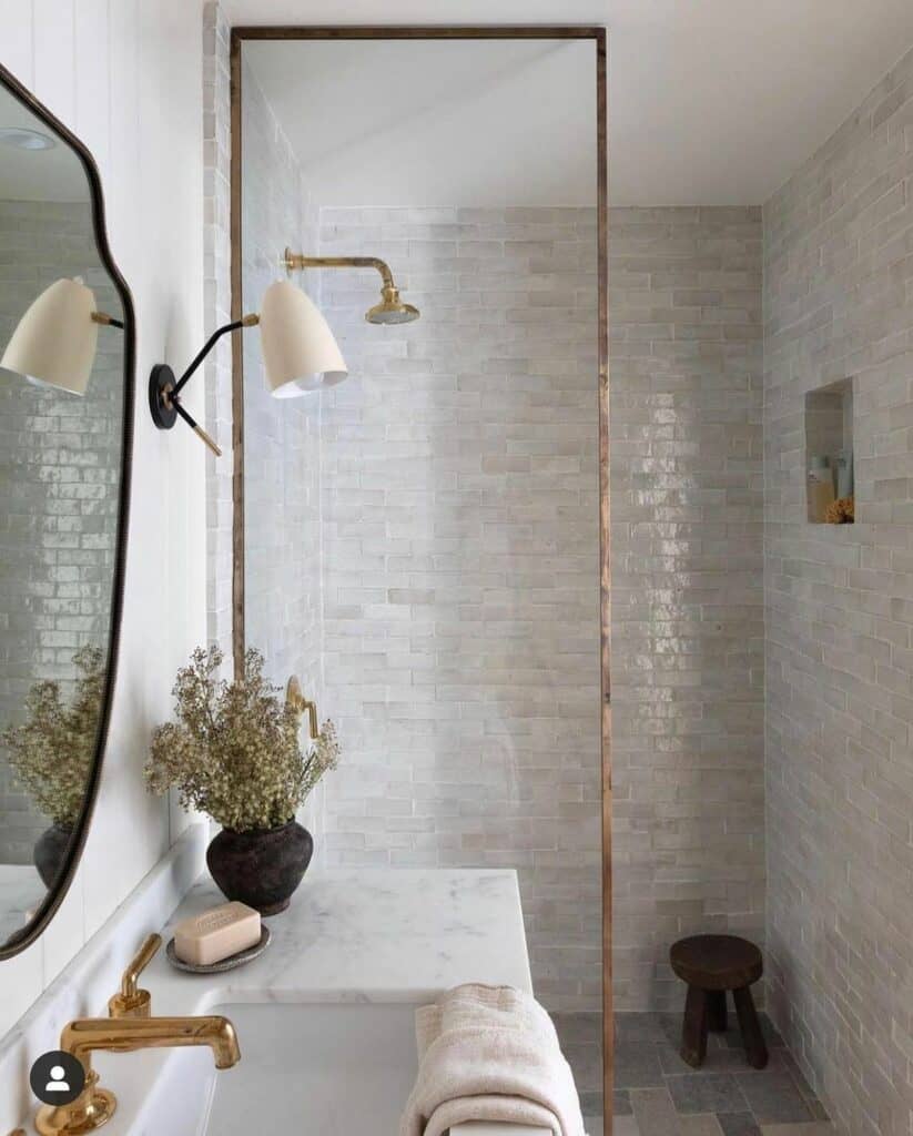 Griege Tile Walk-in Shower Ideas for Small Bathrooms