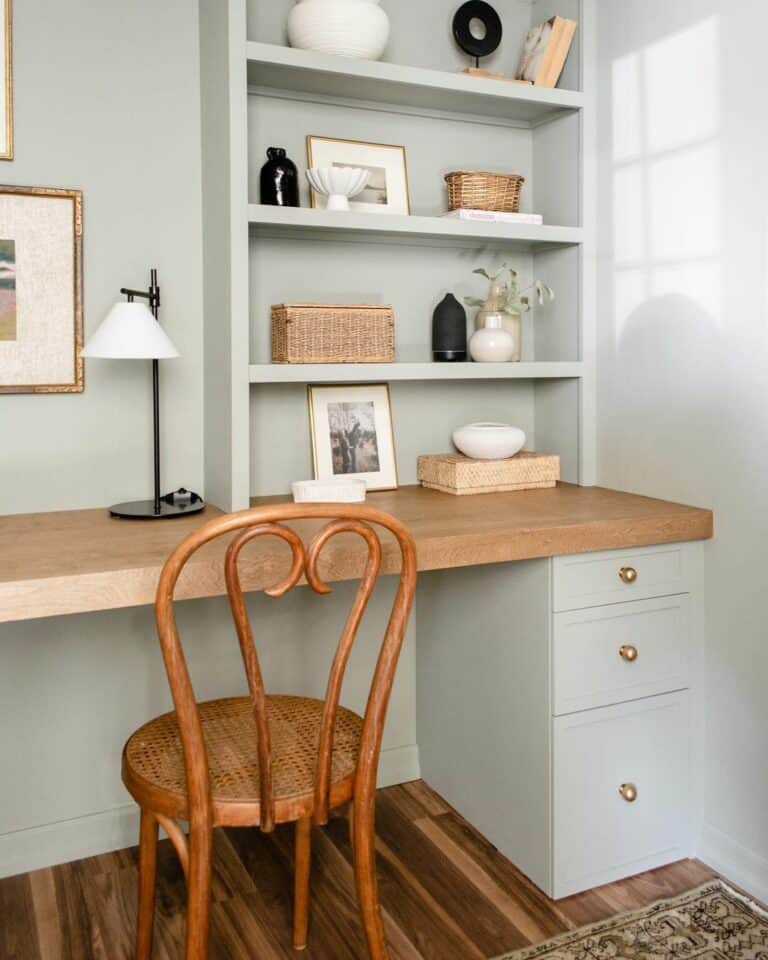 Light Blue Office Desk With Modern Décor