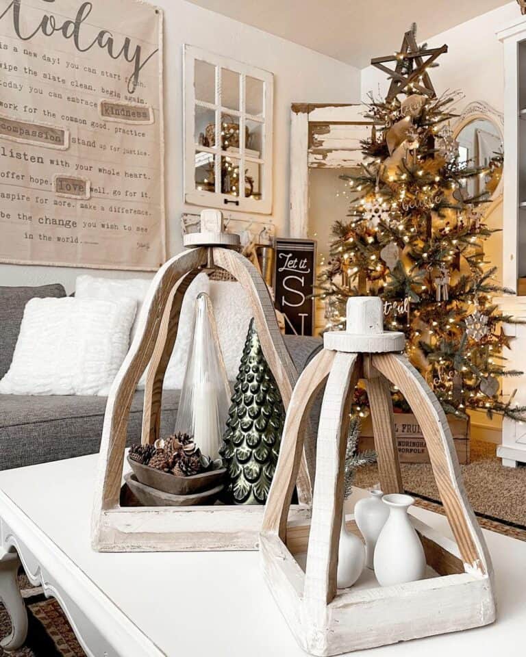 Living Room With Eye-catching Wooden Christmas Lanterns