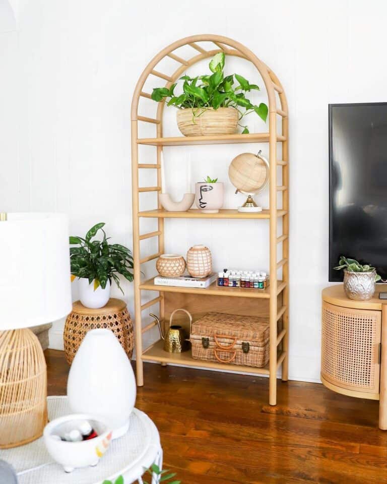 Living Room With Rattan Furniture