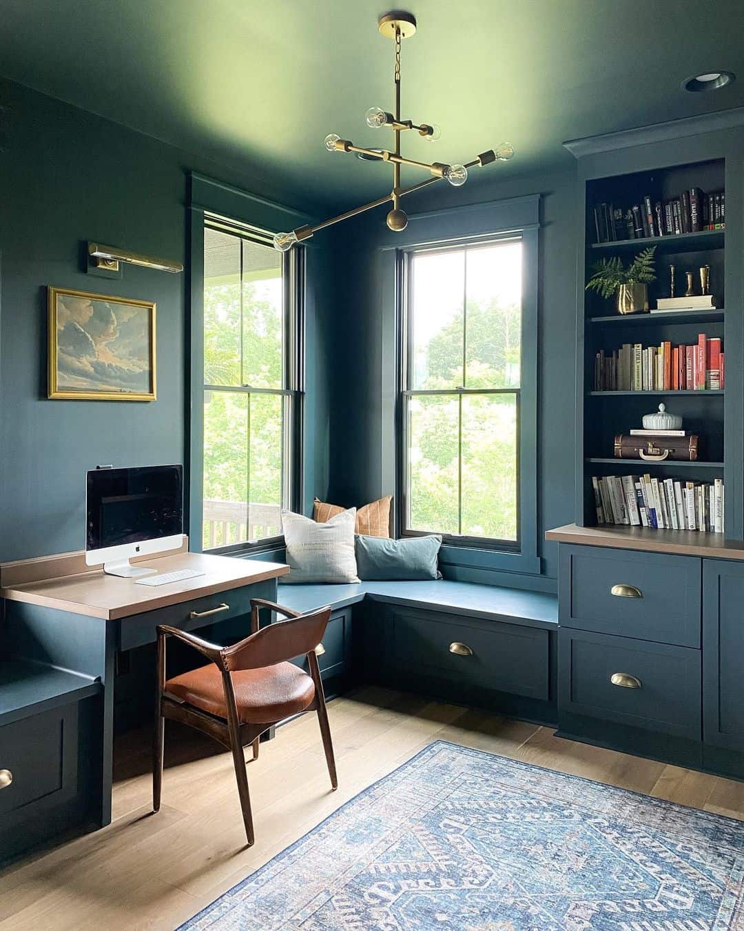 15+ Magnificently Masculine Home Office Decor Ideas & Decor Inspo