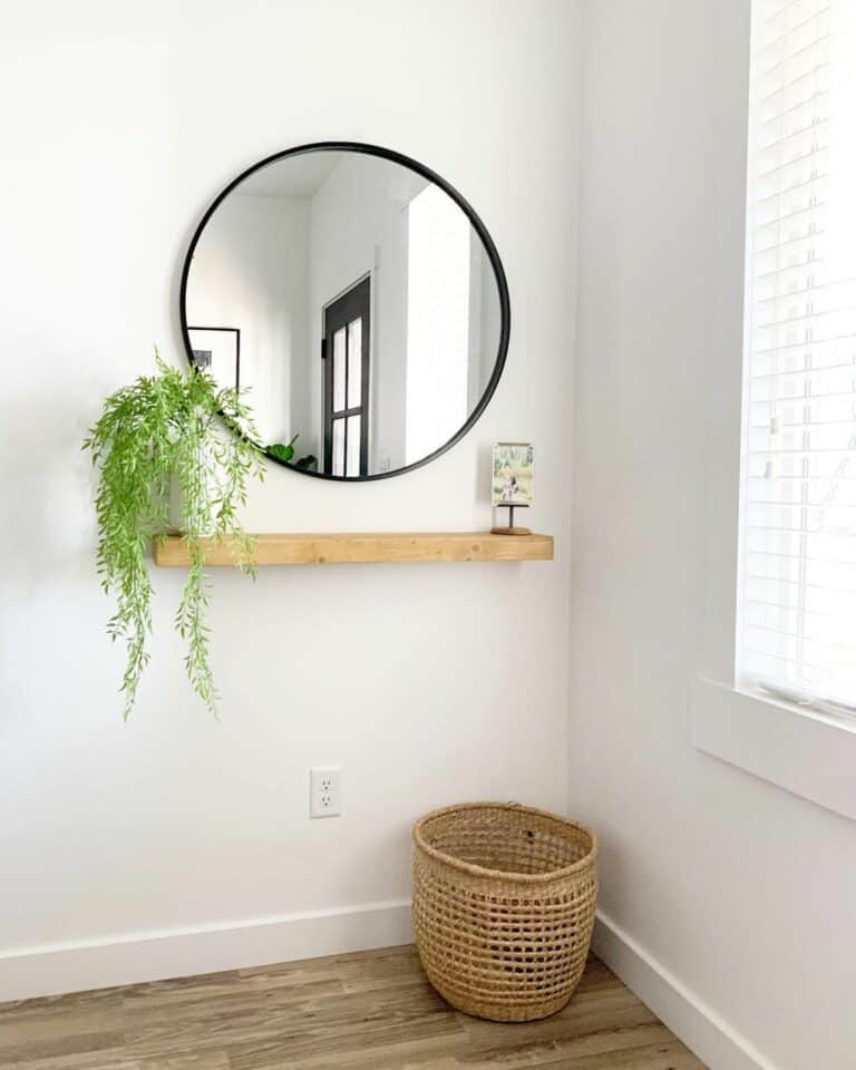 Minimalist Entryway Décor Ideas