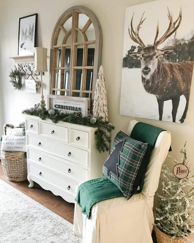 Modern Cabin Décor With Forest Green Accents