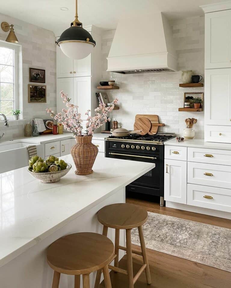 Modern Farmhouse Kitchen Décor Idea