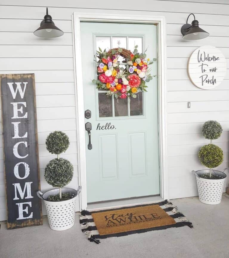 Modern Farmhouse Porch Décor