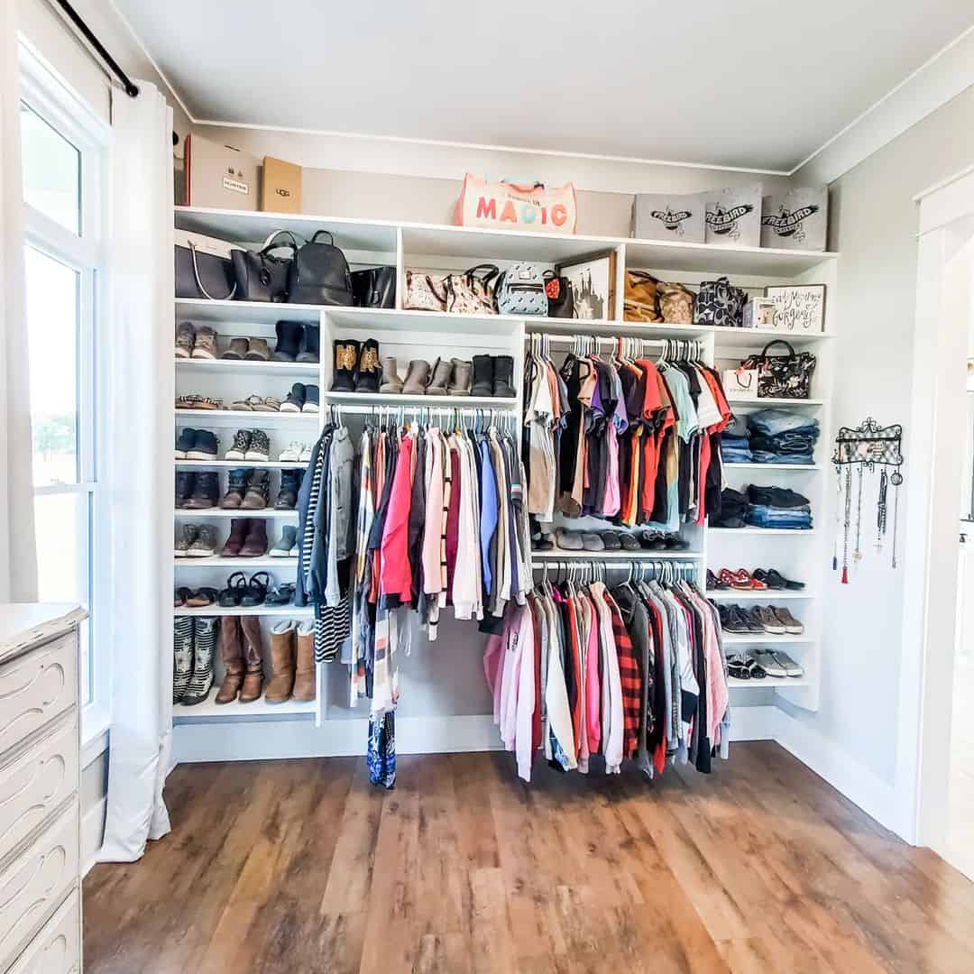 What a perfect closet looks like  15 Beautiful walk in closet ideas -  Style House Interiors