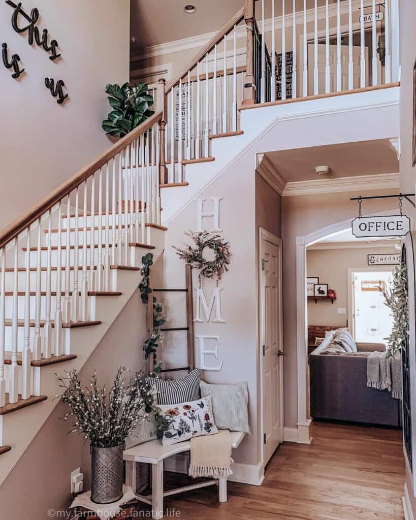 Modern Farmhouse-inspired Décor for a Stairwell